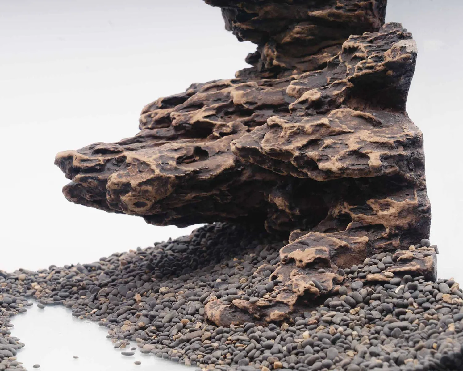 NatureHolic Ready to Scape Gorge Mountains Hardscape 43 cm