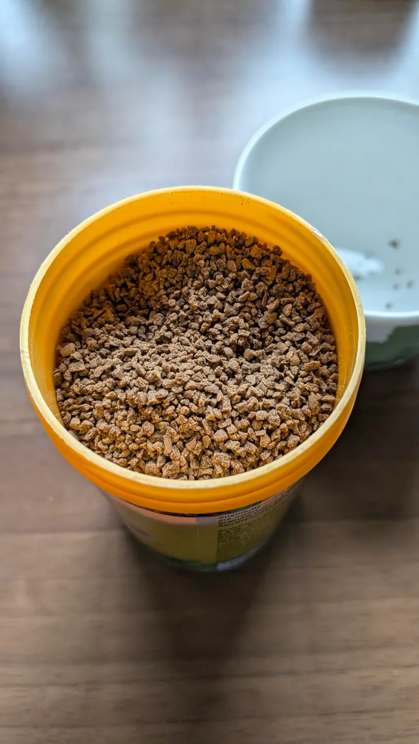 AQUARIS Tropical Granulat Zierfischfutter 125 g Farbe