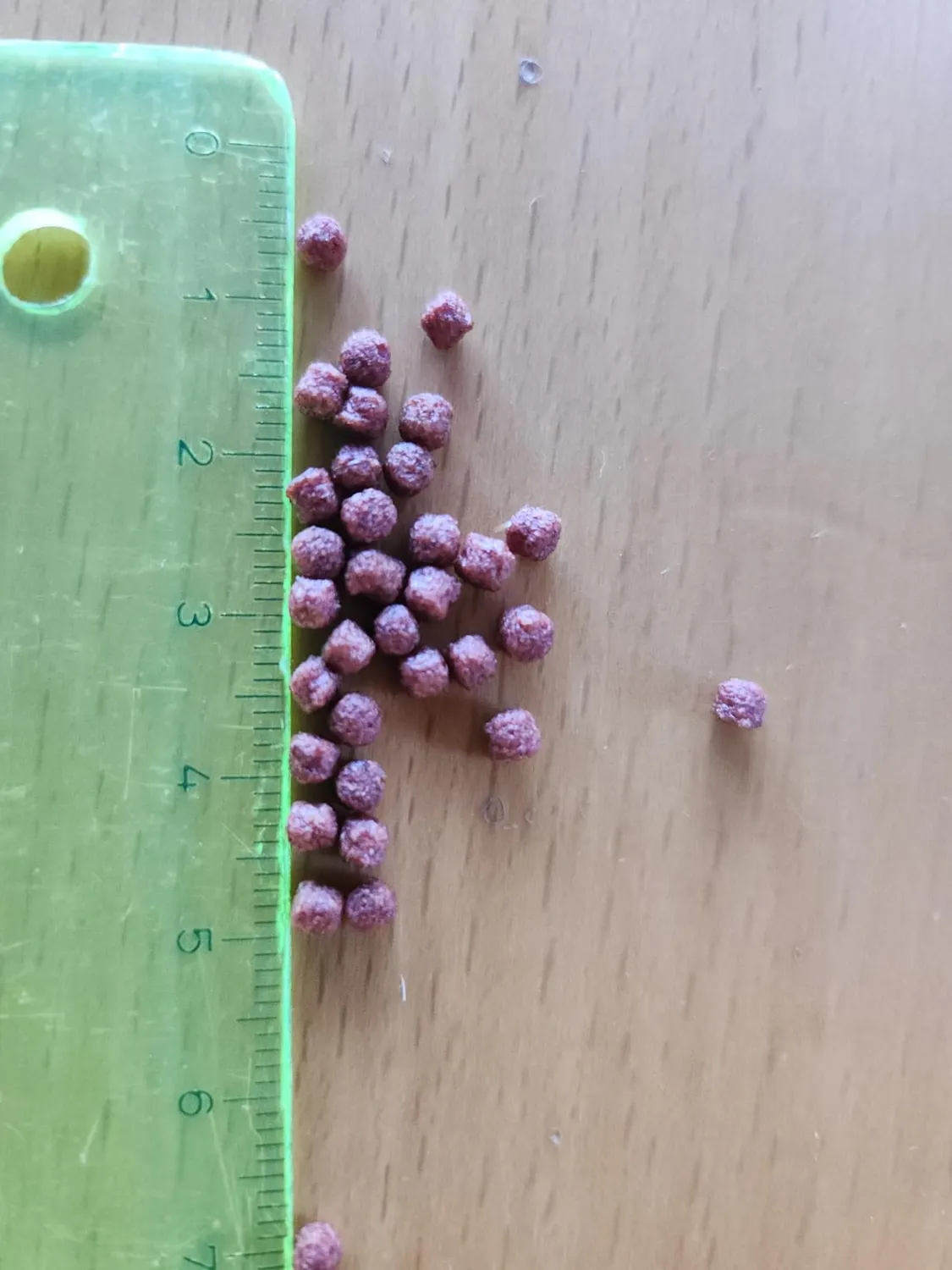 AQUARIS Goldfischfutter Pellets 3 mm 500 g Astaxanthin