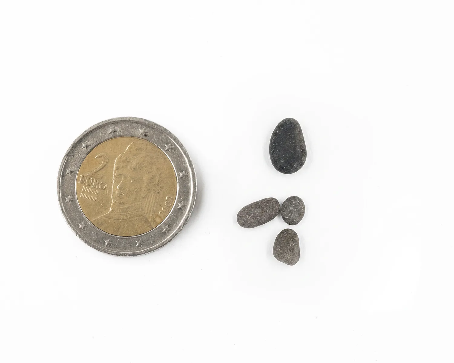 NatureHolic Naturkies Blackstone River Bodengrund 3 kg 2-5 mm